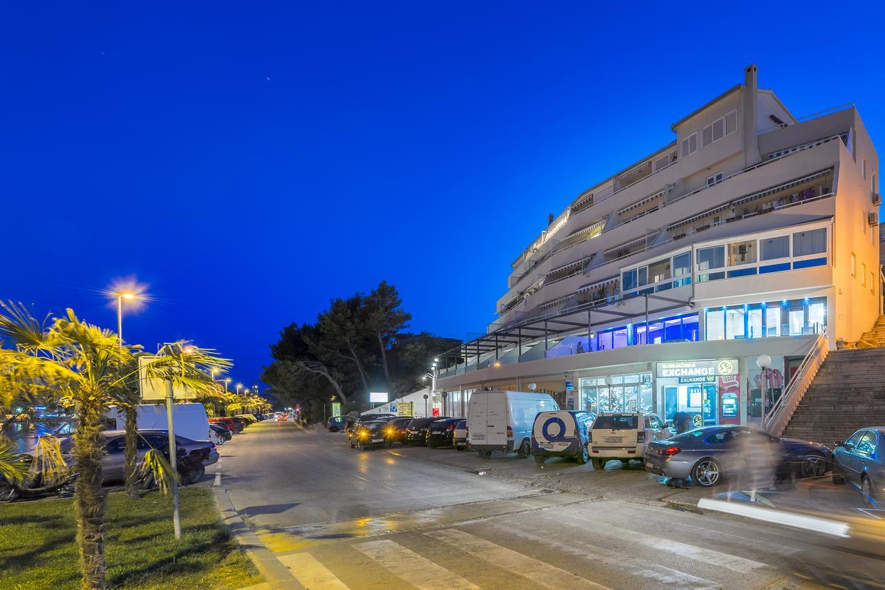 Hostel Book'N'Hook Стобрек Экстерьер фото